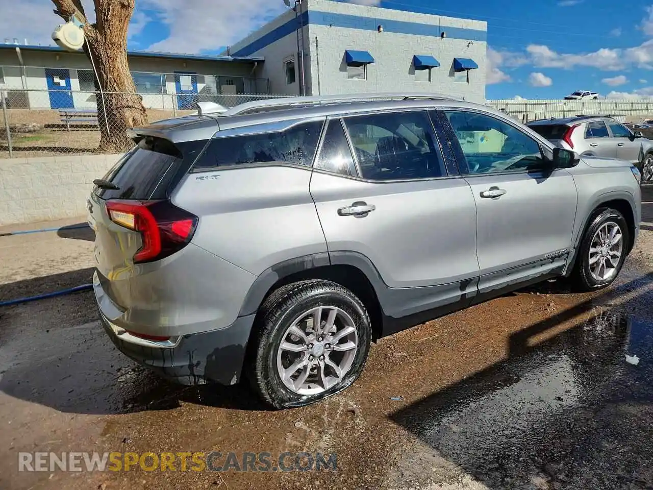 3 Photograph of a damaged car 3GKALPEG0PL153151 GMC TERRAIN 2023