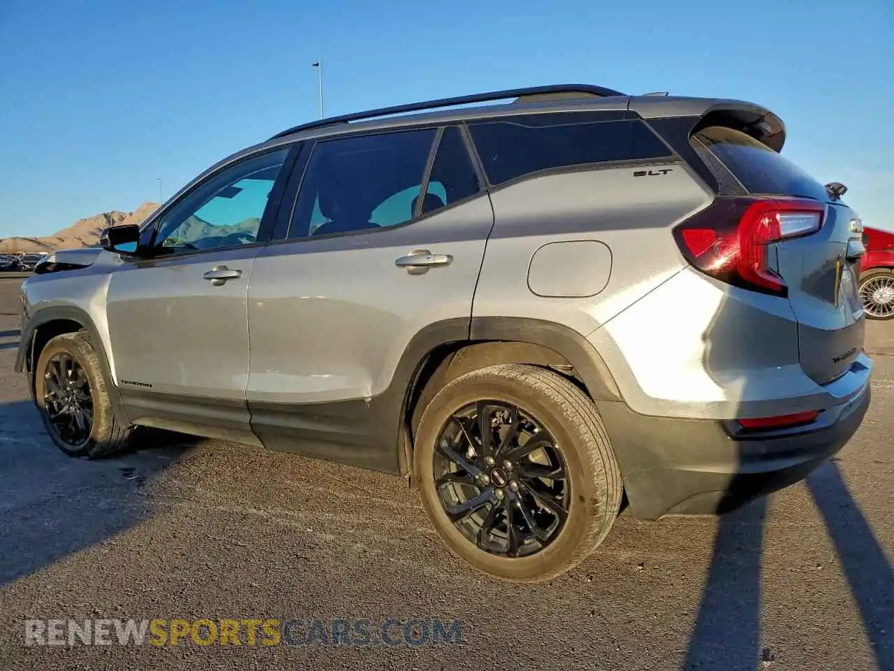 2 Photograph of a damaged car 3GKALPEG0PL169561 GMC TERRAIN 2023