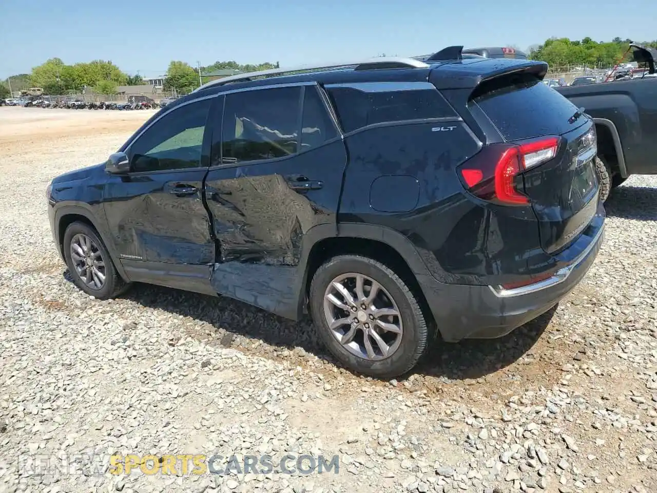 2 Photograph of a damaged car 3GKALPEG1PL103603 GMC TERRAIN 2023