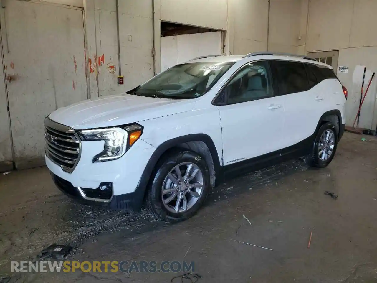 1 Photograph of a damaged car 3GKALPEG1PL200123 GMC TERRAIN 2023