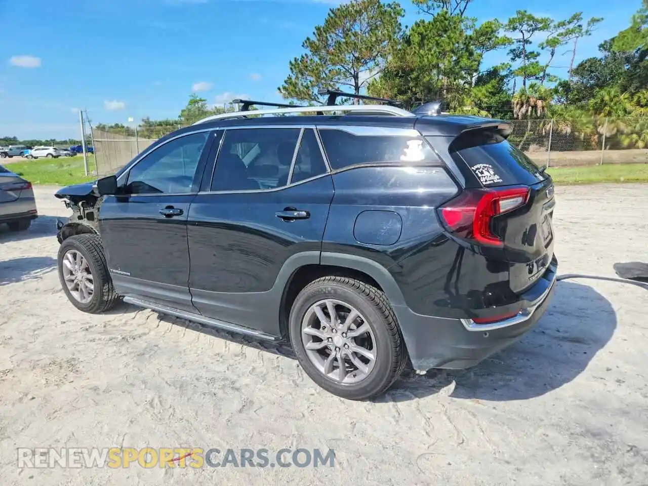 2 fotografías del automóvil dañado 3GKALPEG4PL224917 GMC TERRAIN 2023