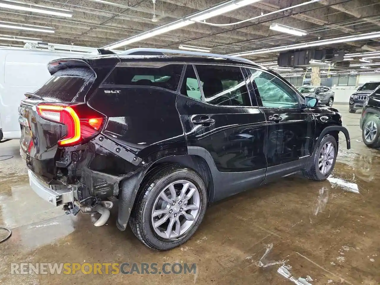 3 Photograph of a damaged car 3GKALPEG4PL259361 GMC TERRAIN 2023