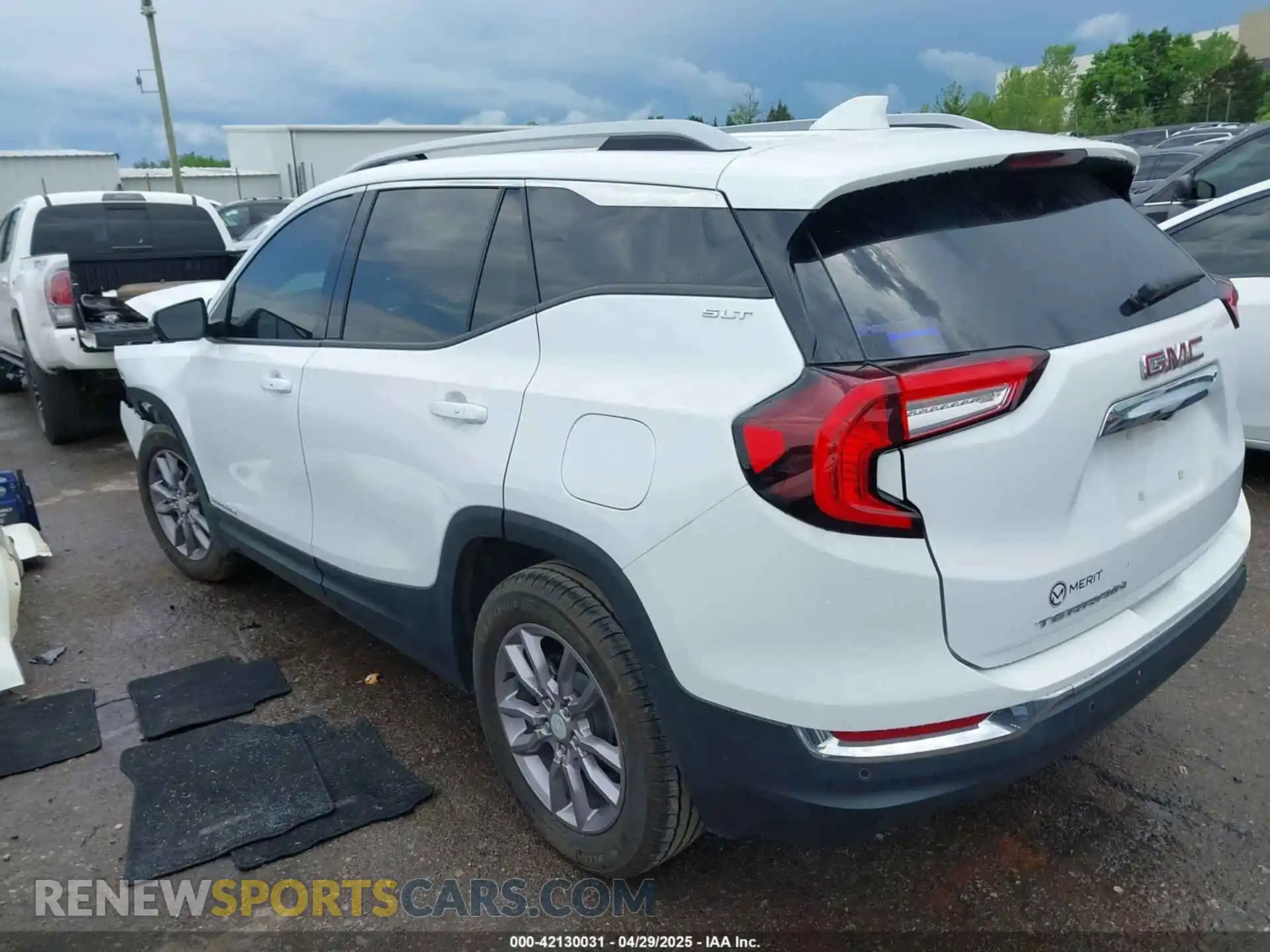 3 Photograph of a damaged car 3GKALPEG4PL266410 GMC TERRAIN 2023