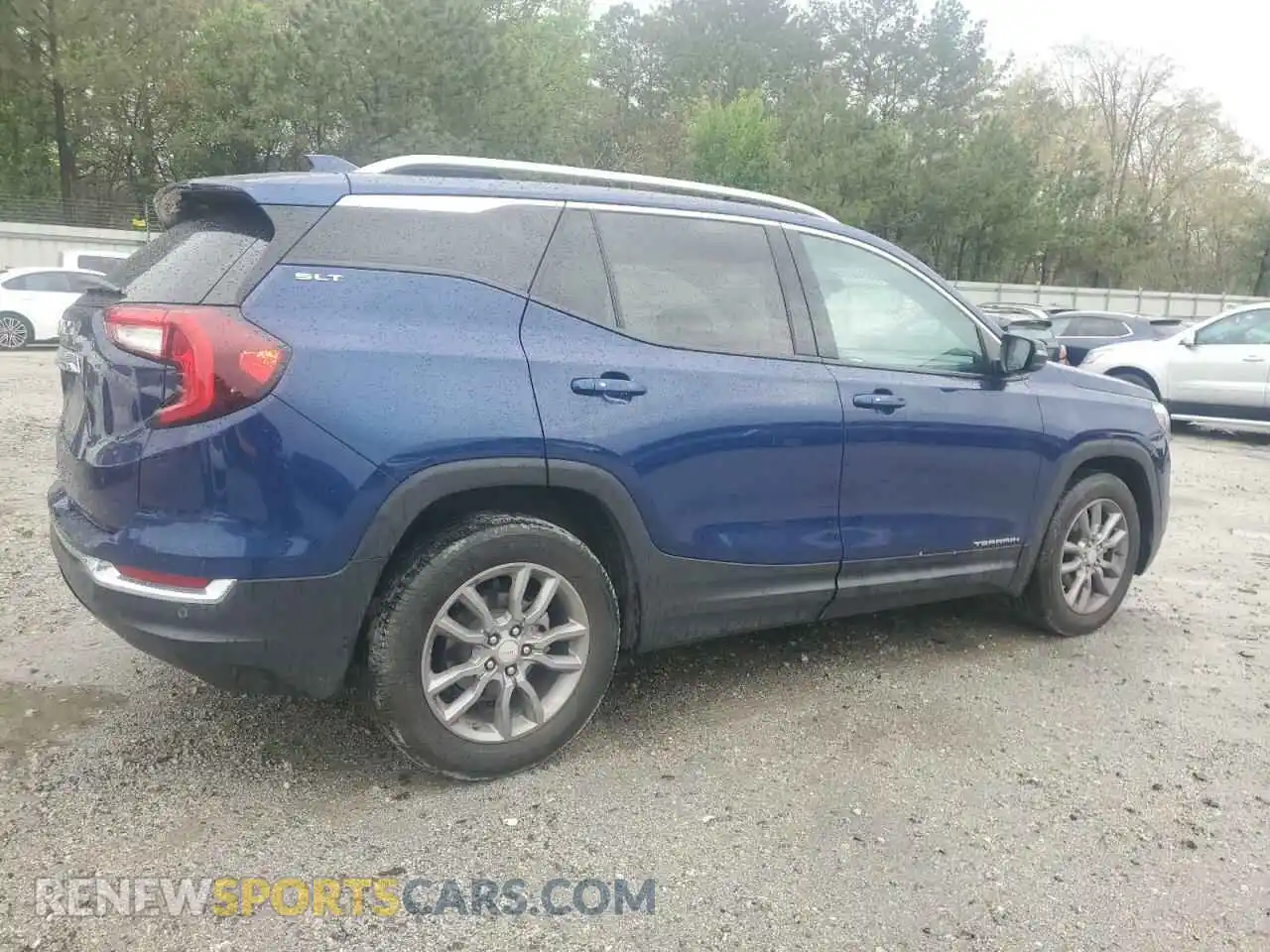 3 Photograph of a damaged car 3GKALPEG6PL129579 GMC TERRAIN 2023