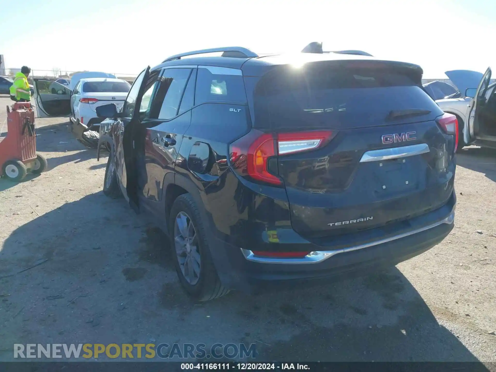 3 Photograph of a damaged car 3GKALPEG6PL184419 GMC TERRAIN 2023