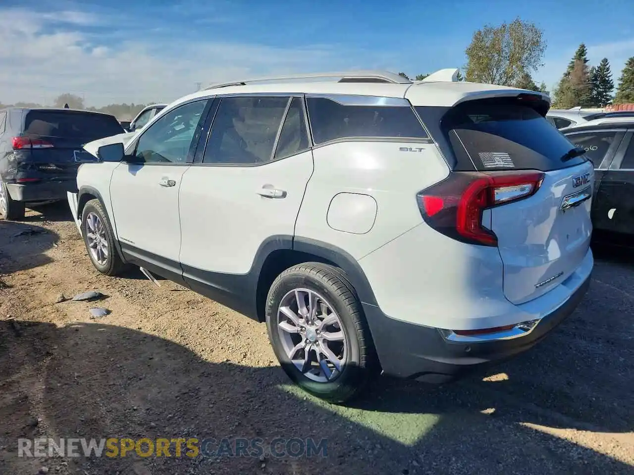 2 Фотография поврежденного автомобиля 3GKALPEG6PL231058 GMC TERRAIN 2023