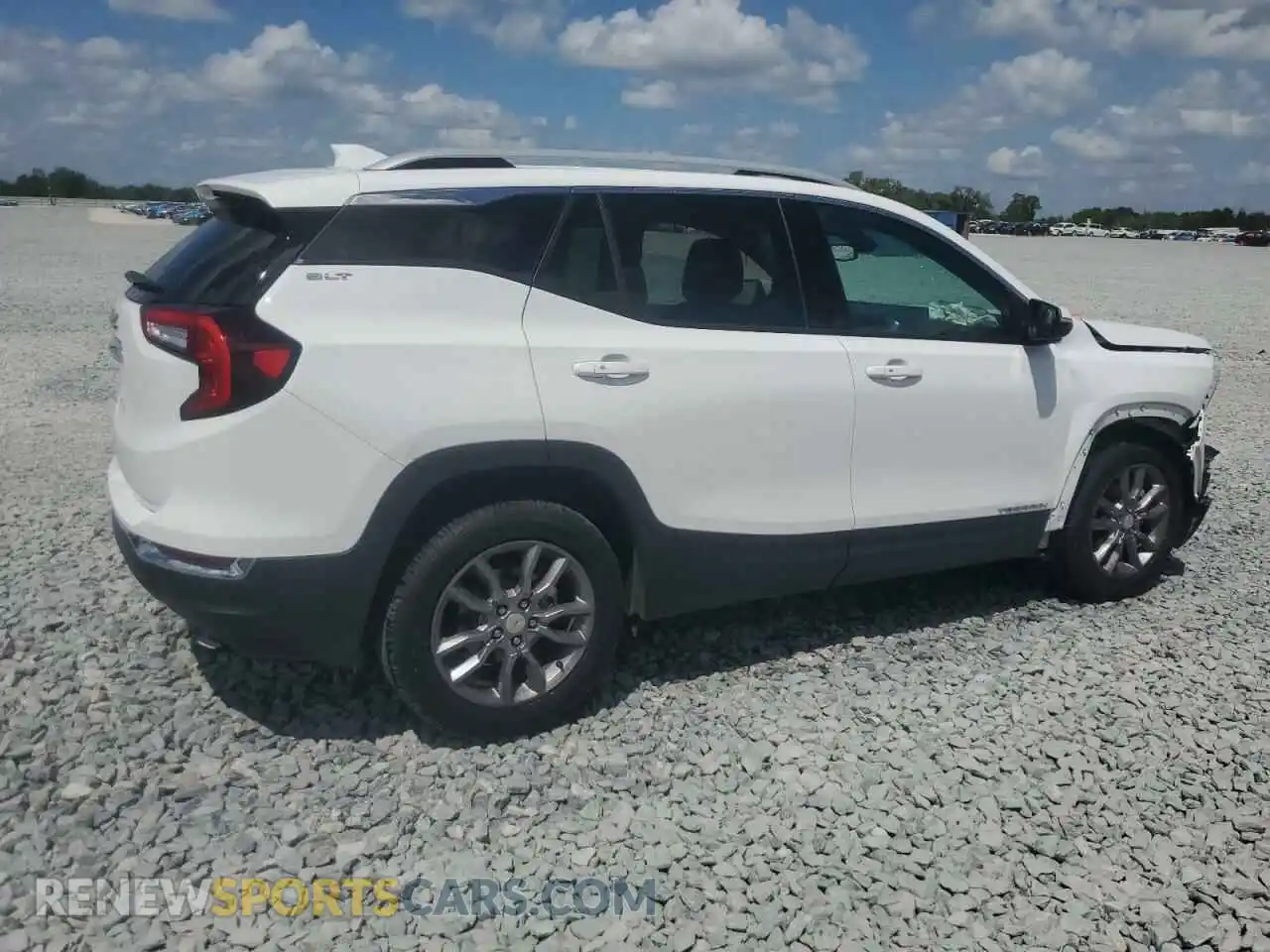 3 Photograph of a damaged car 3GKALPEG8PL186740 GMC TERRAIN 2023