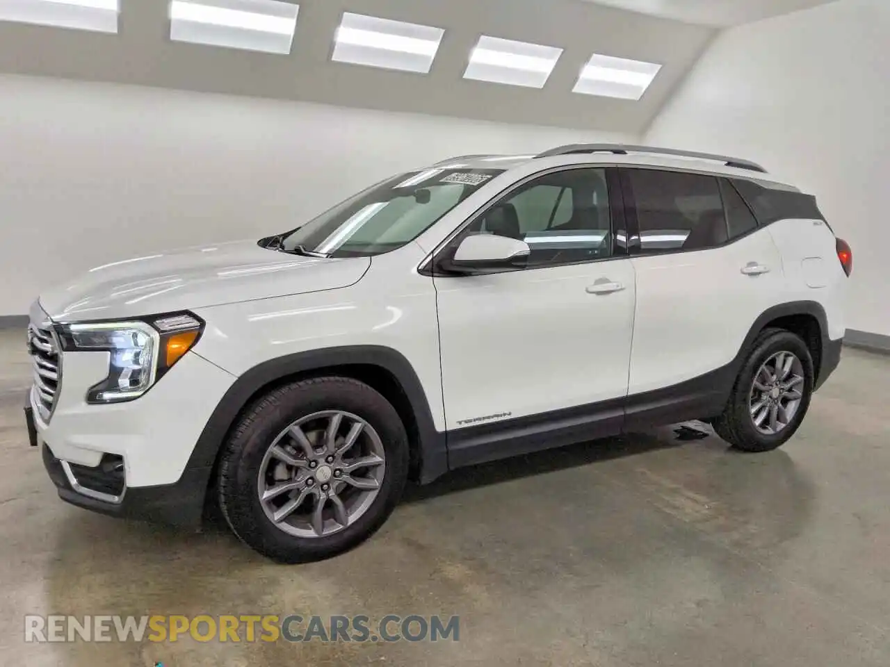 1 Photograph of a damaged car 3GKALPEGXPL187596 GMC TERRAIN 2023