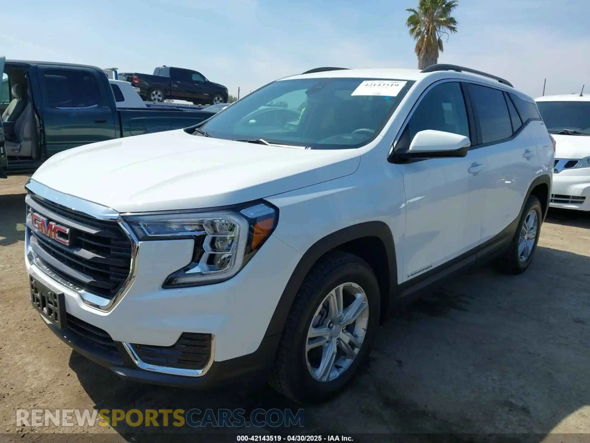 2 Photograph of a damaged car 3GKALTEG0PL238404 GMC TERRAIN 2023