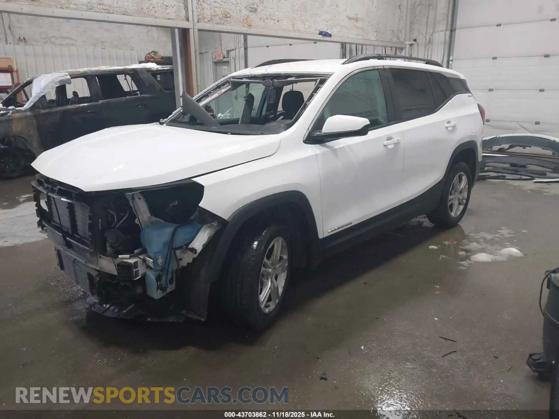 2 Photograph of a damaged car 3GKALTEG1PL173305 GMC TERRAIN 2023