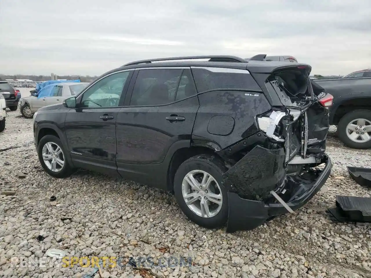 2 Photograph of a damaged car 3GKALTEG1PL208683 GMC TERRAIN 2023