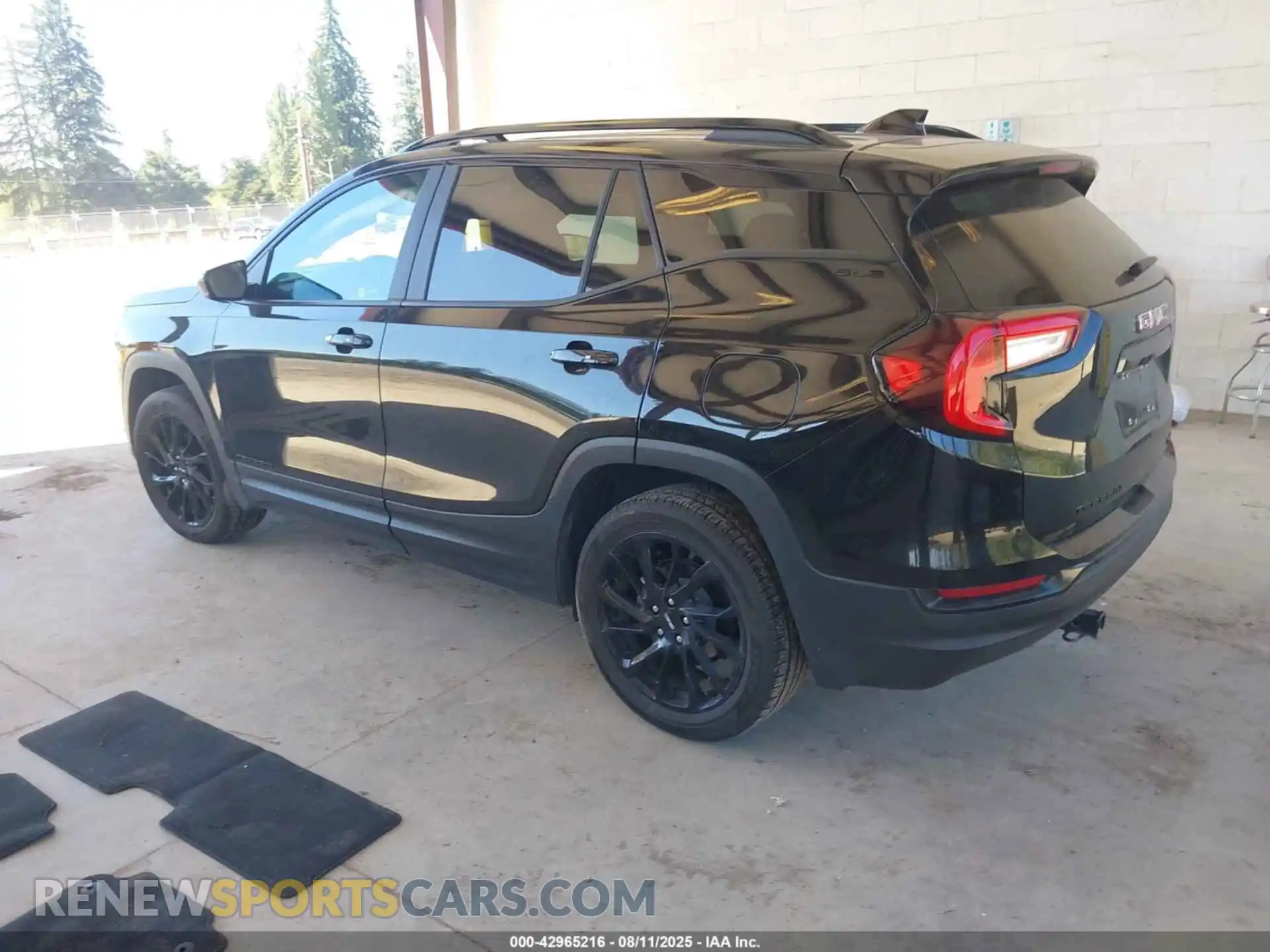 3 Photograph of a damaged car 3GKALTEG4PL160872 GMC TERRAIN 2023
