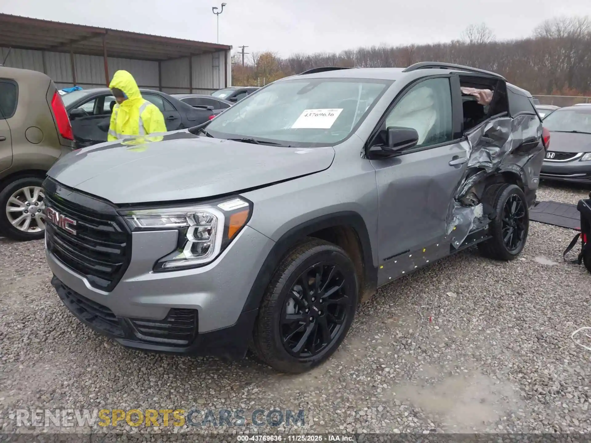 2 Фотография поврежденного автомобиля 3GKALTEG5PL104844 GMC TERRAIN 2023
