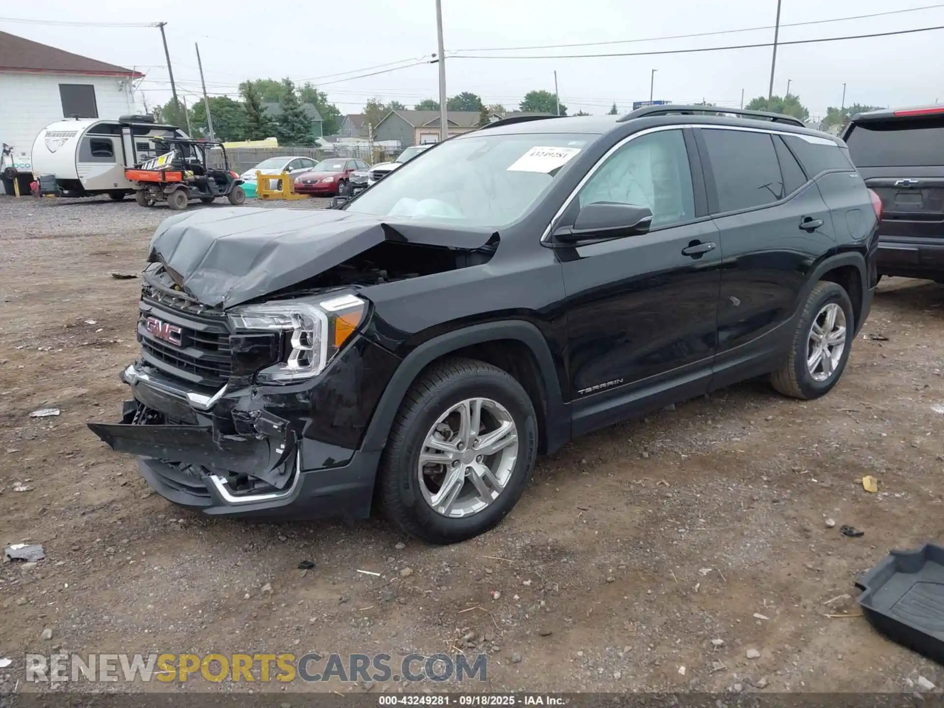 2 Photograph of a damaged car 3GKALTEG9PL175772 GMC TERRAIN 2023