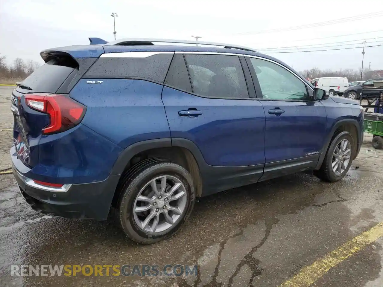 3 Фотография поврежденного автомобиля 3GKALVEG0PL117030 GMC TERRAIN 2023