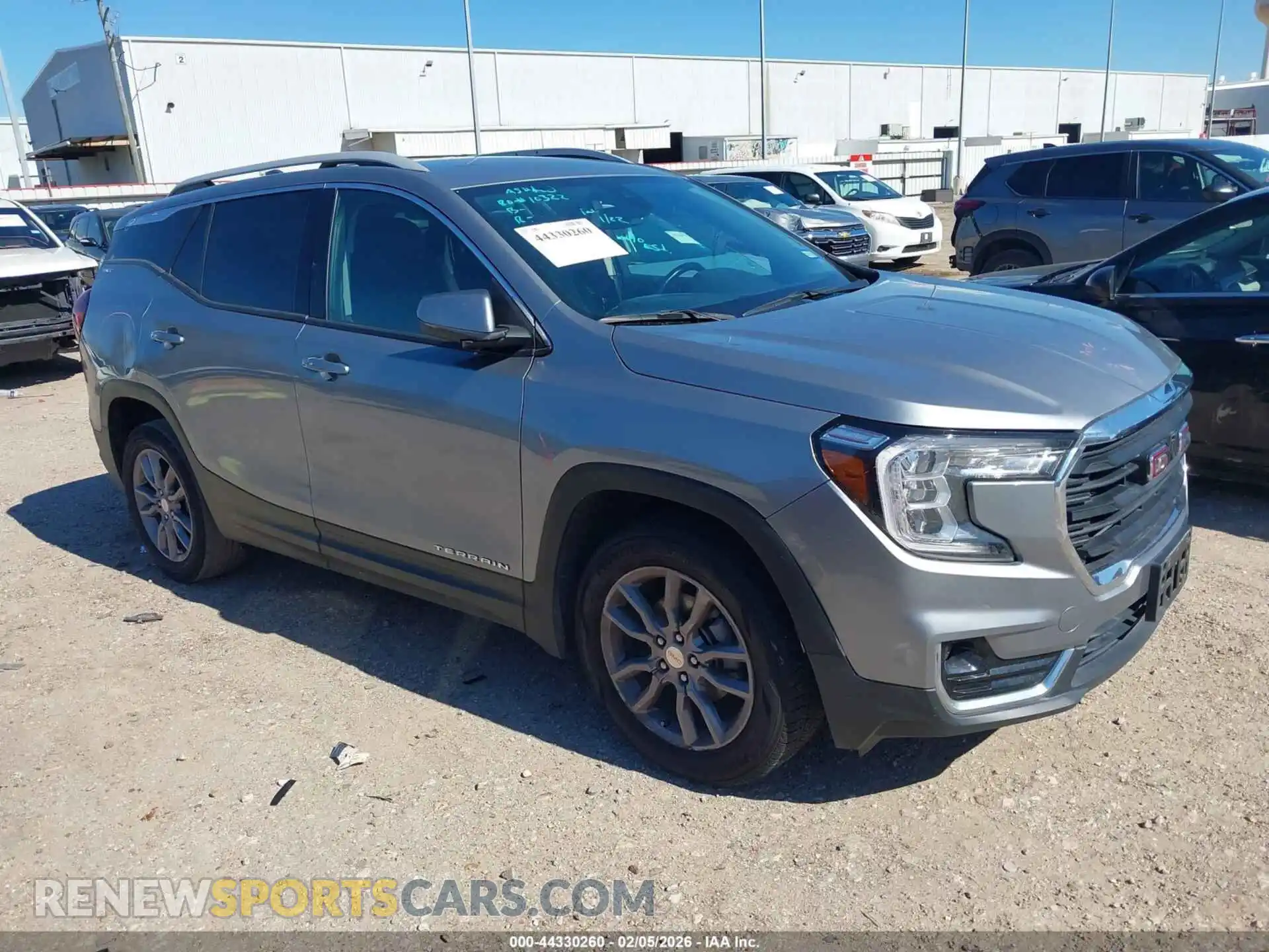 1 Фотография поврежденного автомобиля 3GKALVEG0PL158192 GMC TERRAIN 2023