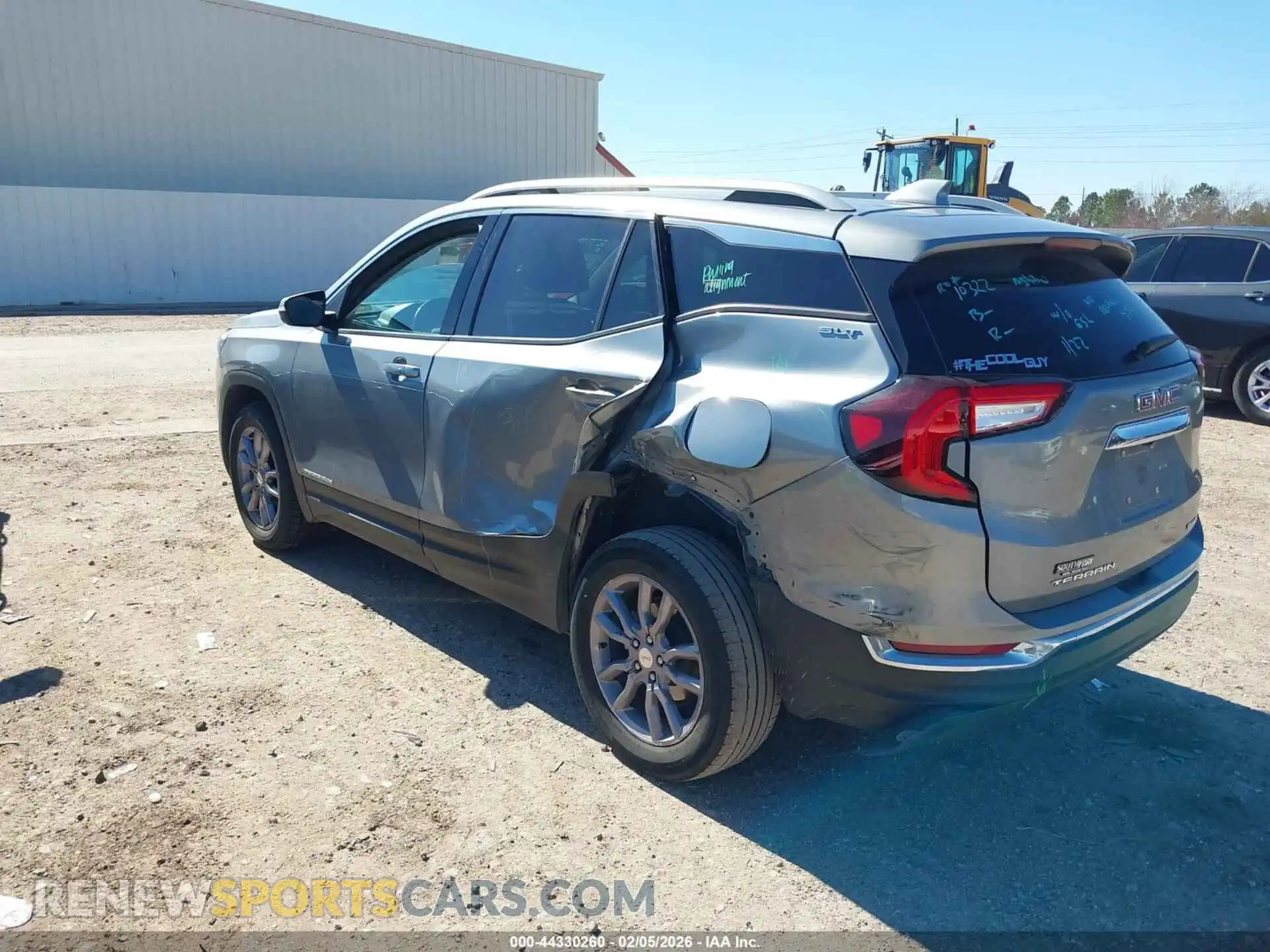 3 Фотография поврежденного автомобиля 3GKALVEG0PL158192 GMC TERRAIN 2023