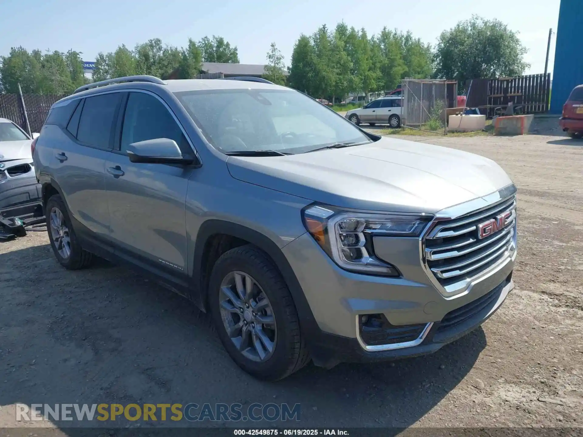 1 Photograph of a damaged car 3GKALVEG0PL261449 GMC TERRAIN 2023