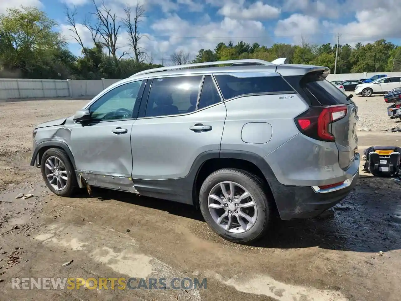 2 Photograph of a damaged car 3GKALVEG1PL141630 GMC TERRAIN 2023