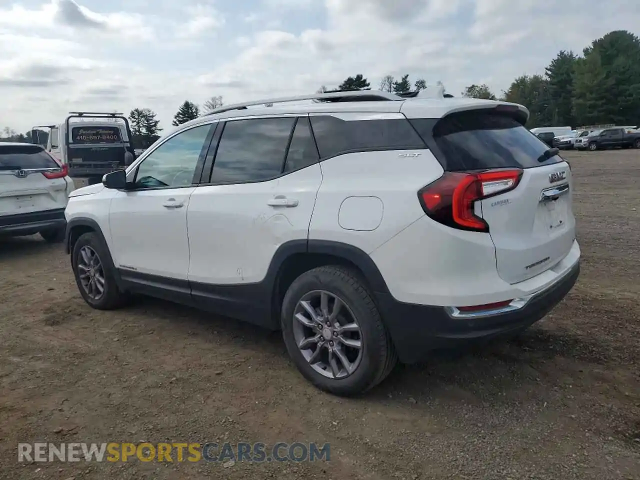 2 Photograph of a damaged car 3GKALVEG3PL126708 GMC TERRAIN 2023