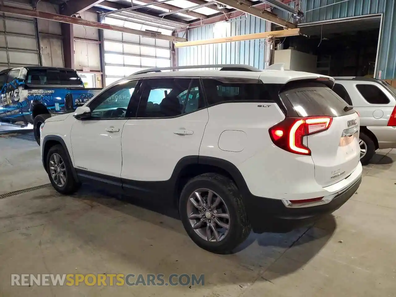 2 fotografías del automóvil dañado 3GKALVEG5PL211467 GMC TERRAIN 2023