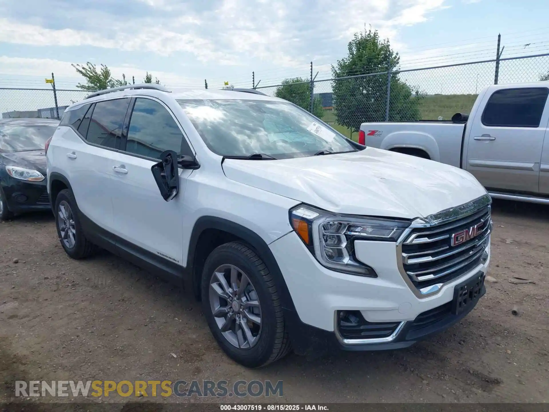 1 Photograph of a damaged car 3GKALVEG6PL115380 GMC TERRAIN 2023