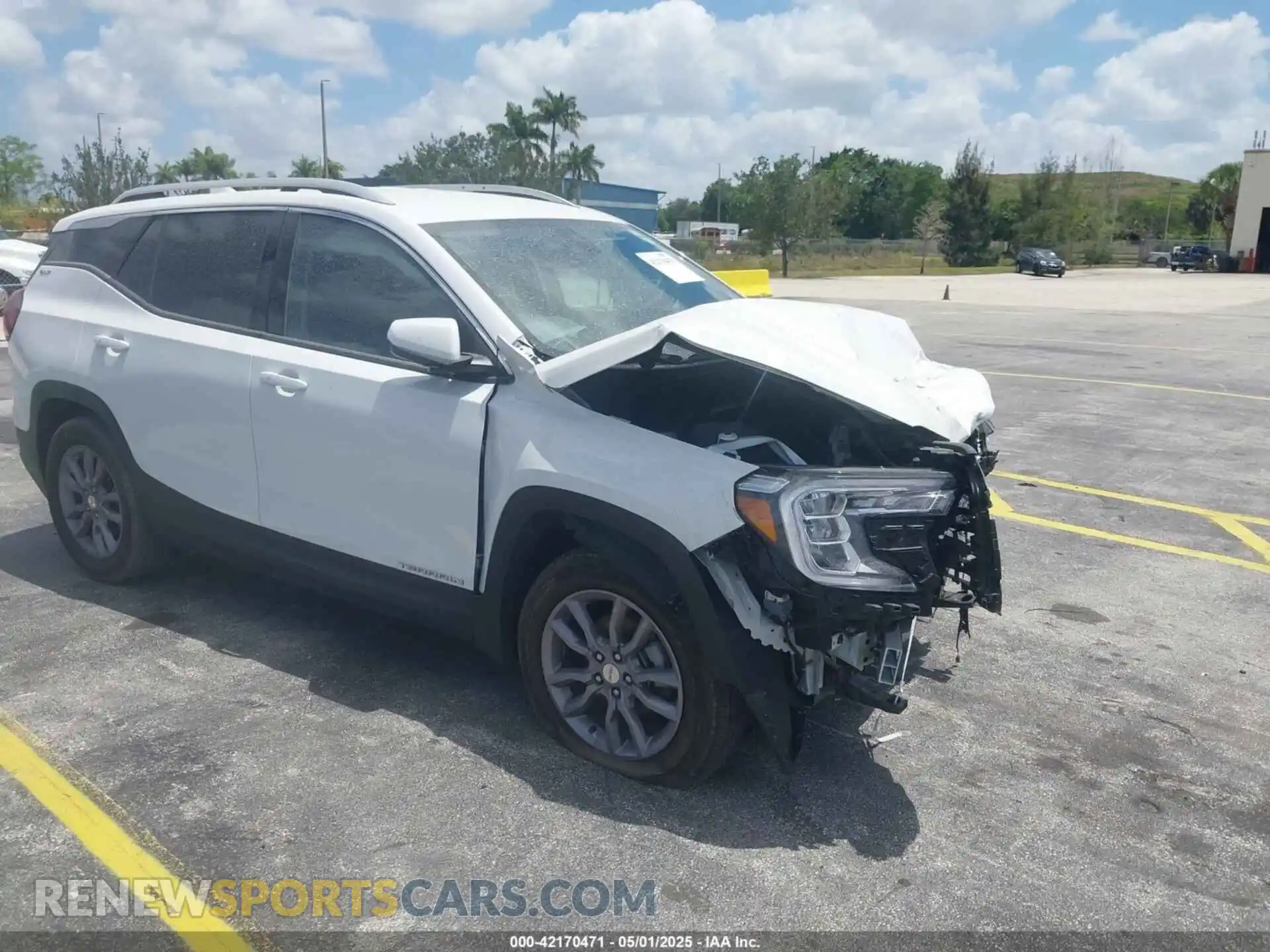 1 Photograph of a damaged car 3GKALVEG8PL165469 GMC TERRAIN 2023