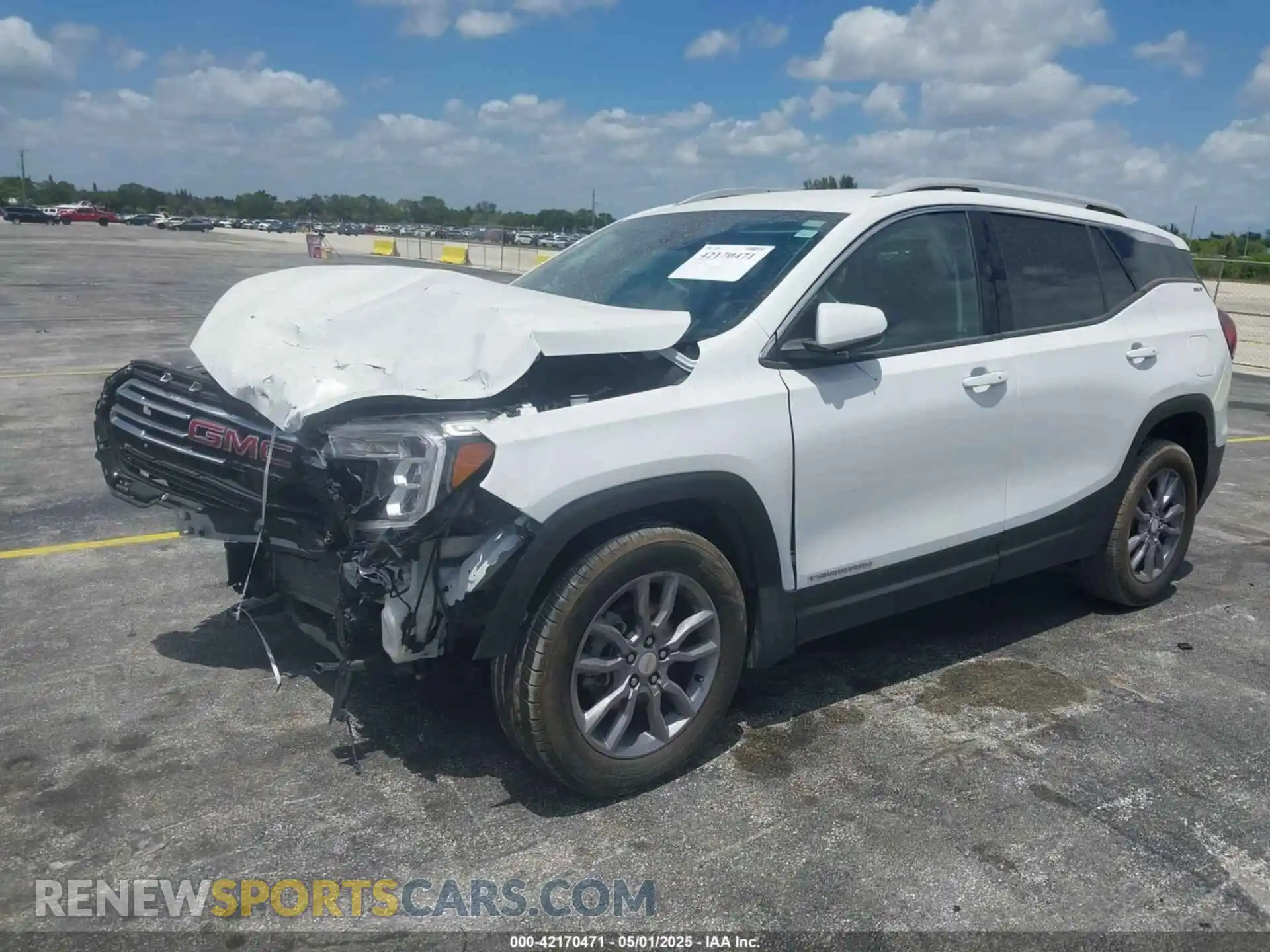 2 Photograph of a damaged car 3GKALVEG8PL165469 GMC TERRAIN 2023