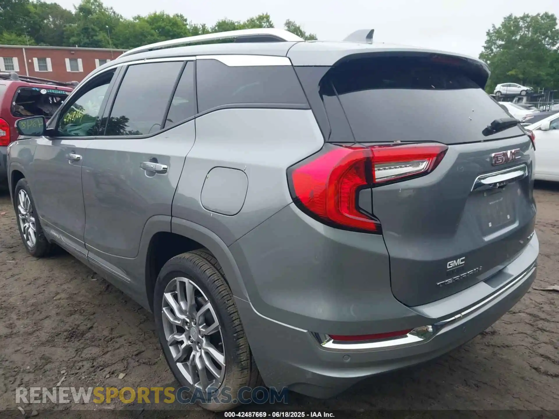 3 Photograph of a damaged car 3GKALXEG0PL144904 GMC TERRAIN 2023