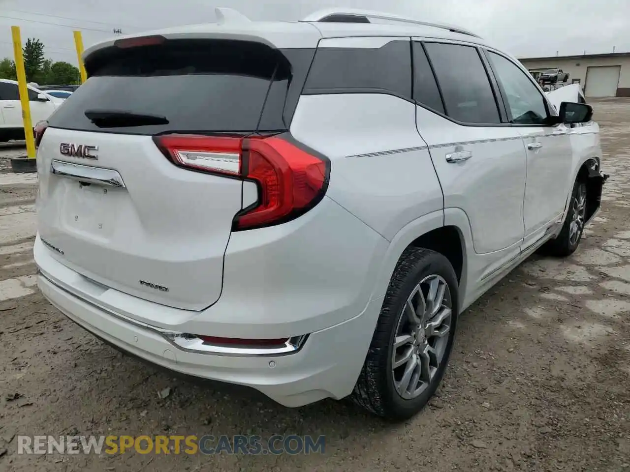 3 Photograph of a damaged car 3GKALXEGXPL171205 GMC TERRAIN 2023