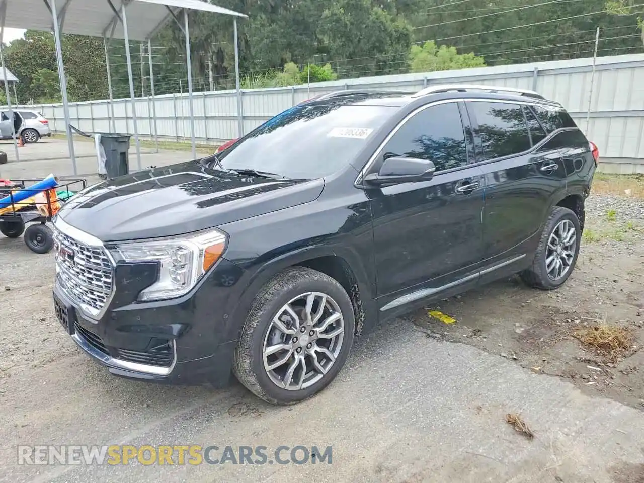 1 Photograph of a damaged car 3GKALXEGXPL241026 GMC TERRAIN 2023