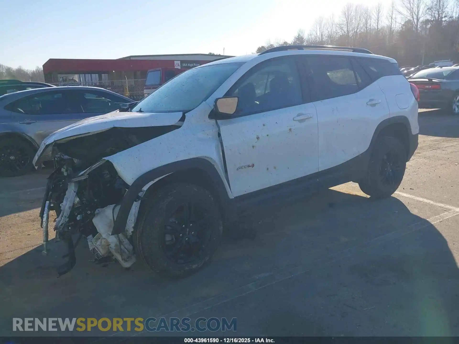 2 Photograph of a damaged car 3GKALYEG3PL247644 GMC TERRAIN 2023