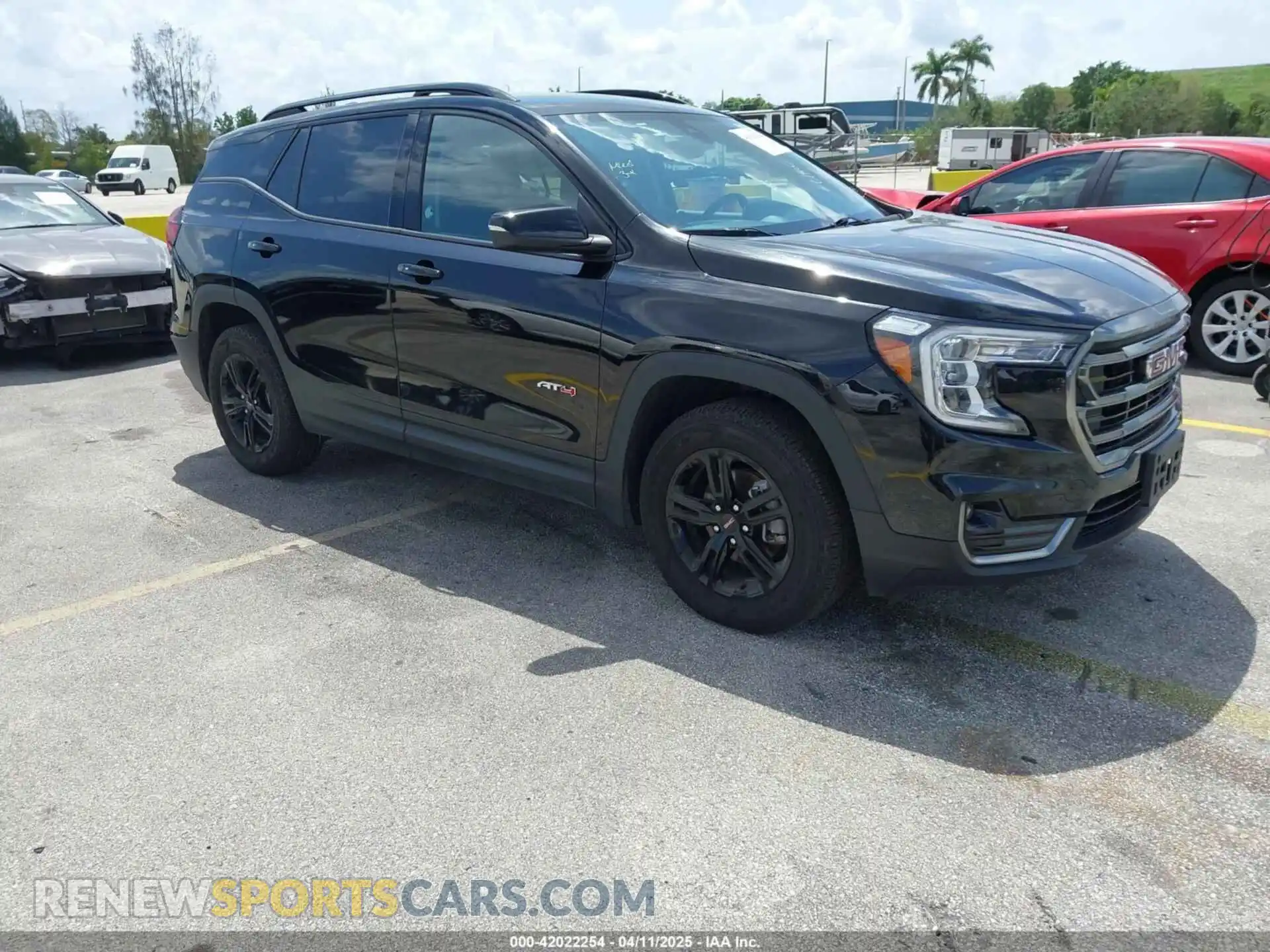 1 Photograph of a damaged car 3GKALYEG7PL250238 GMC TERRAIN 2023