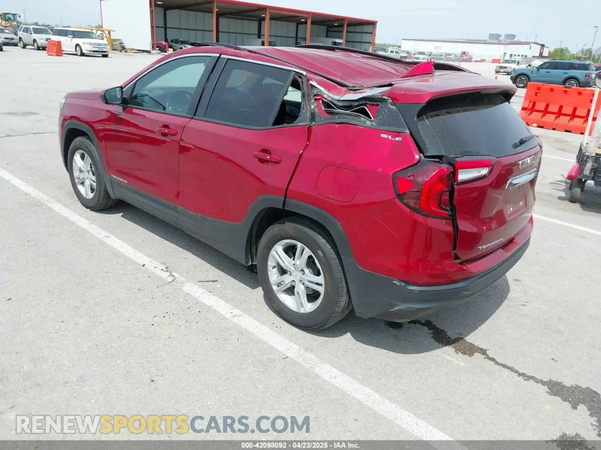 3 Photograph of a damaged car 3GKALMEG1RL192798 GMC TERRAIN 2024