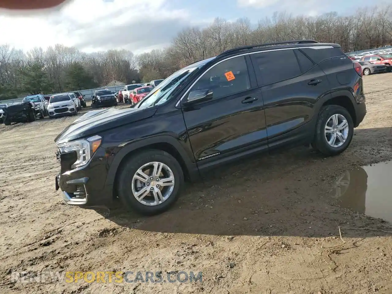 1 Photograph of a damaged car 3GKALMEG1RL383749 GMC TERRAIN 2024
