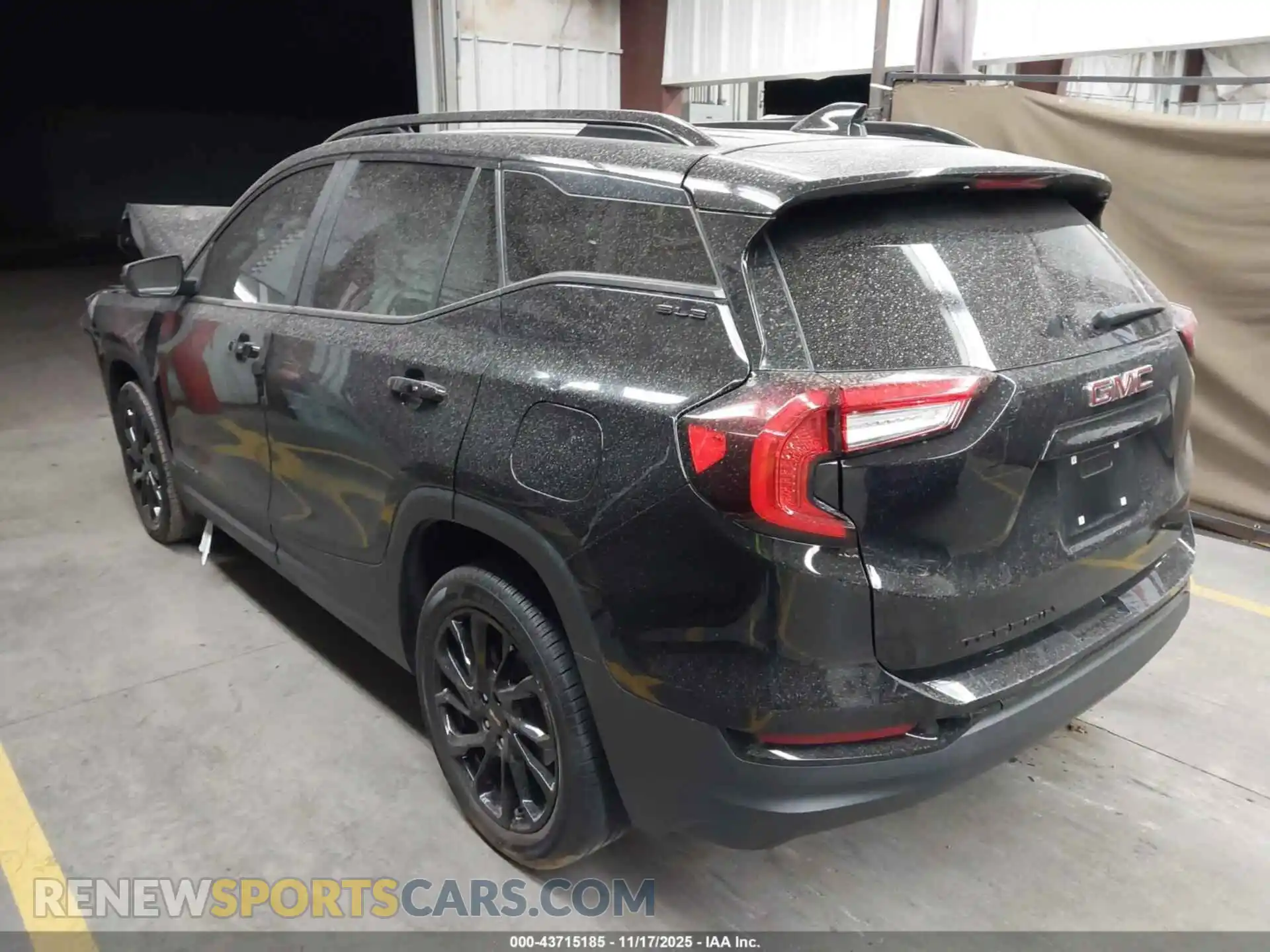 3 Photograph of a damaged car 3GKALMEG3RL110389 GMC TERRAIN 2024