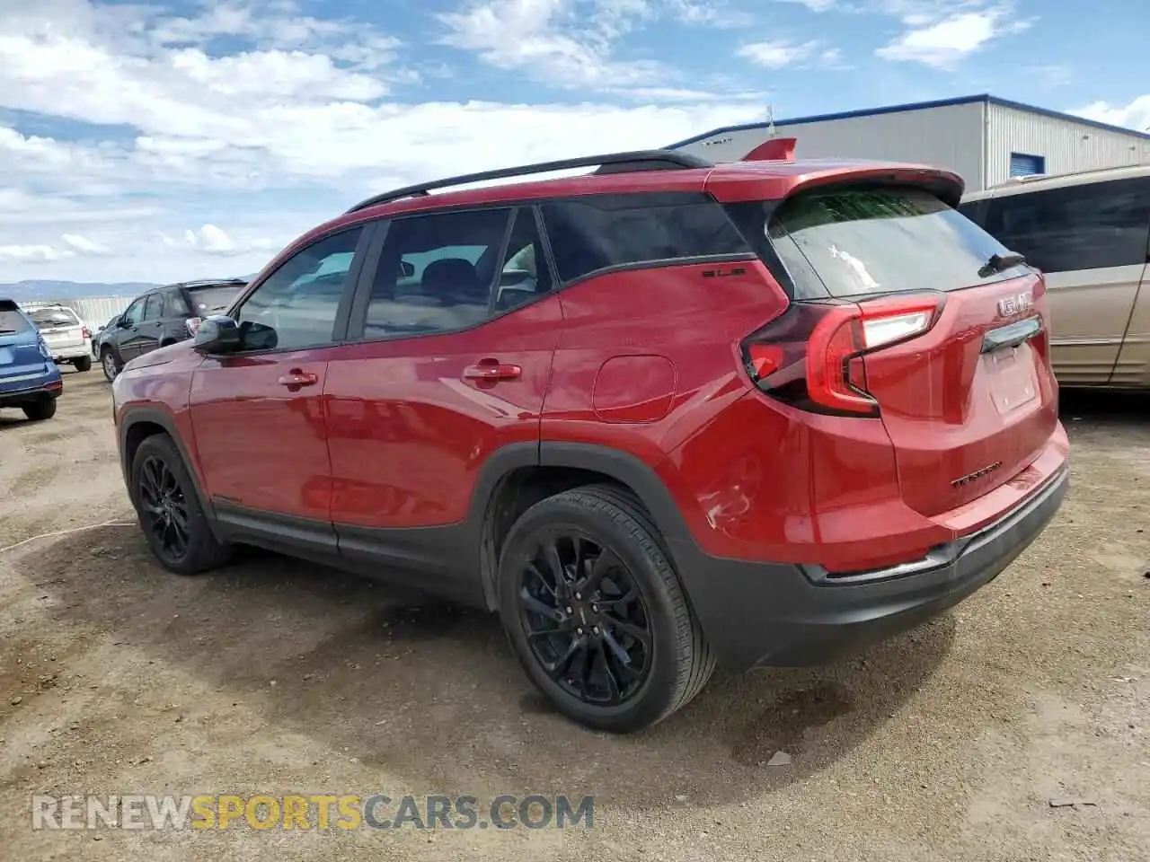 2 Photograph of a damaged car 3GKALMEG3RL133719 GMC TERRAIN 2024