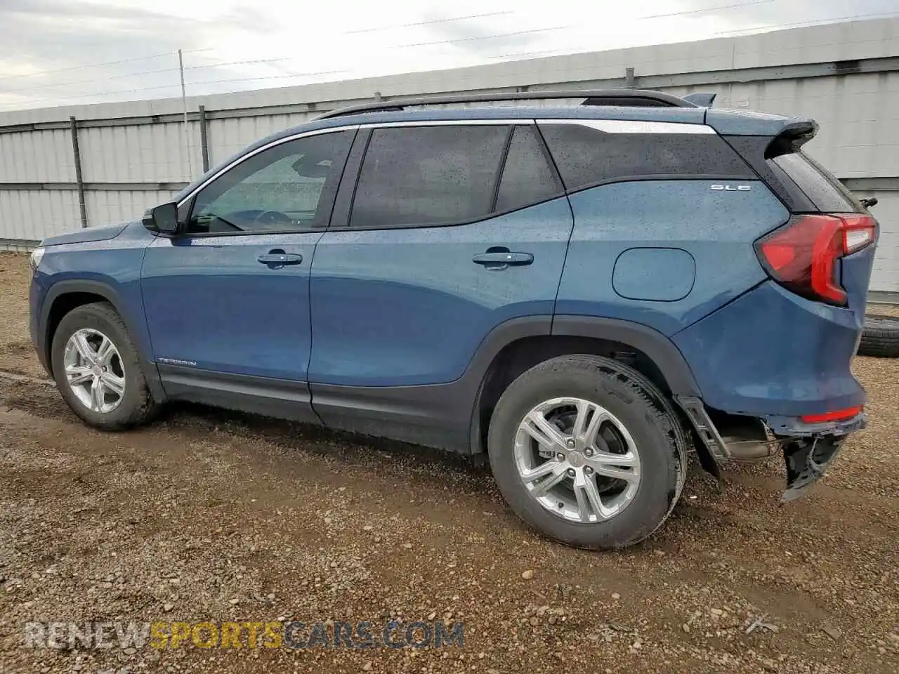 2 Photograph of a damaged car 3GKALMEG3RL348002 GMC TERRAIN 2024