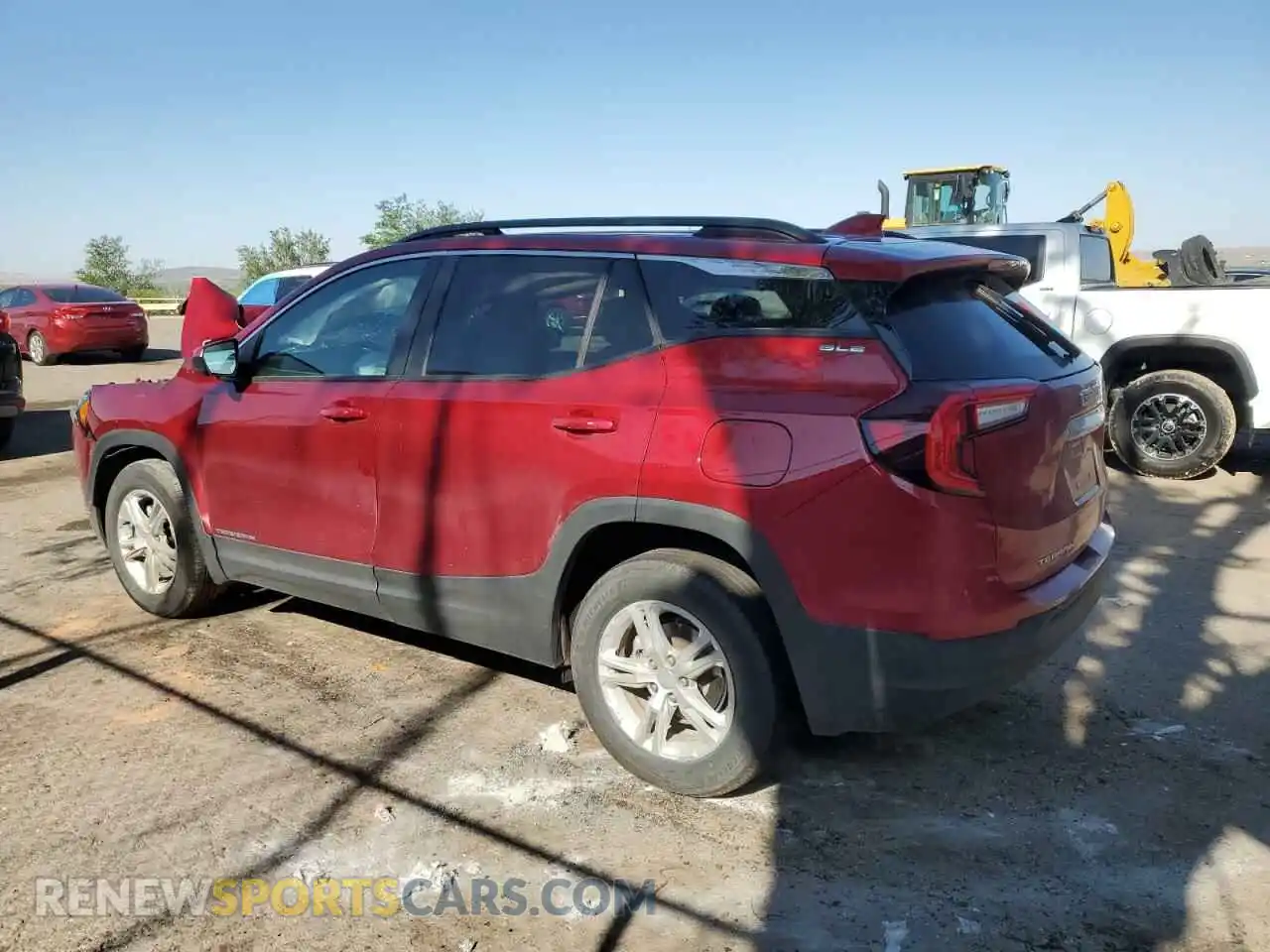 2 Photograph of a damaged car 3GKALMEG3RL389553 GMC TERRAIN 2024