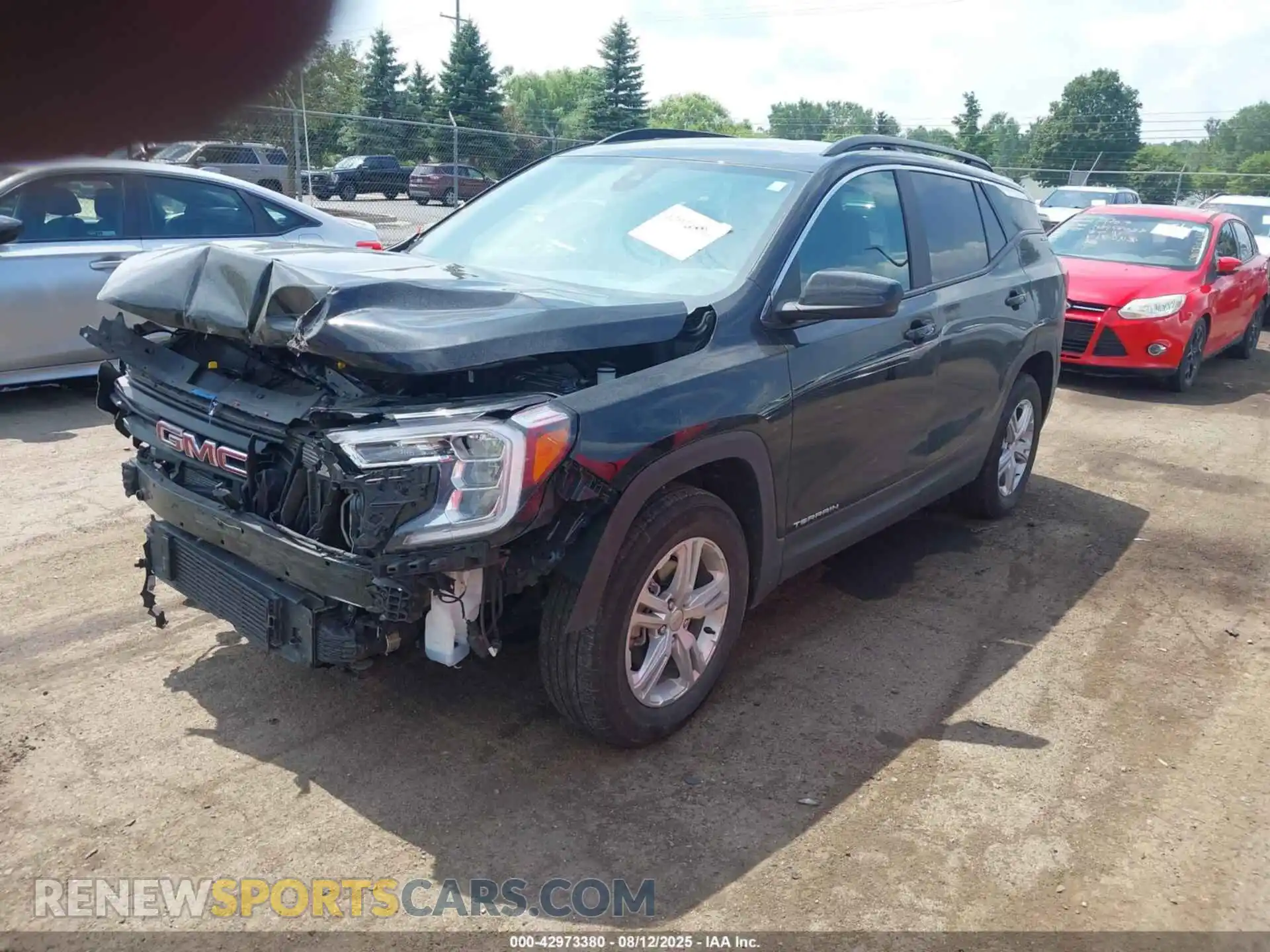 2 Photograph of a damaged car 3GKALMEG3RL393926 GMC TERRAIN 2024