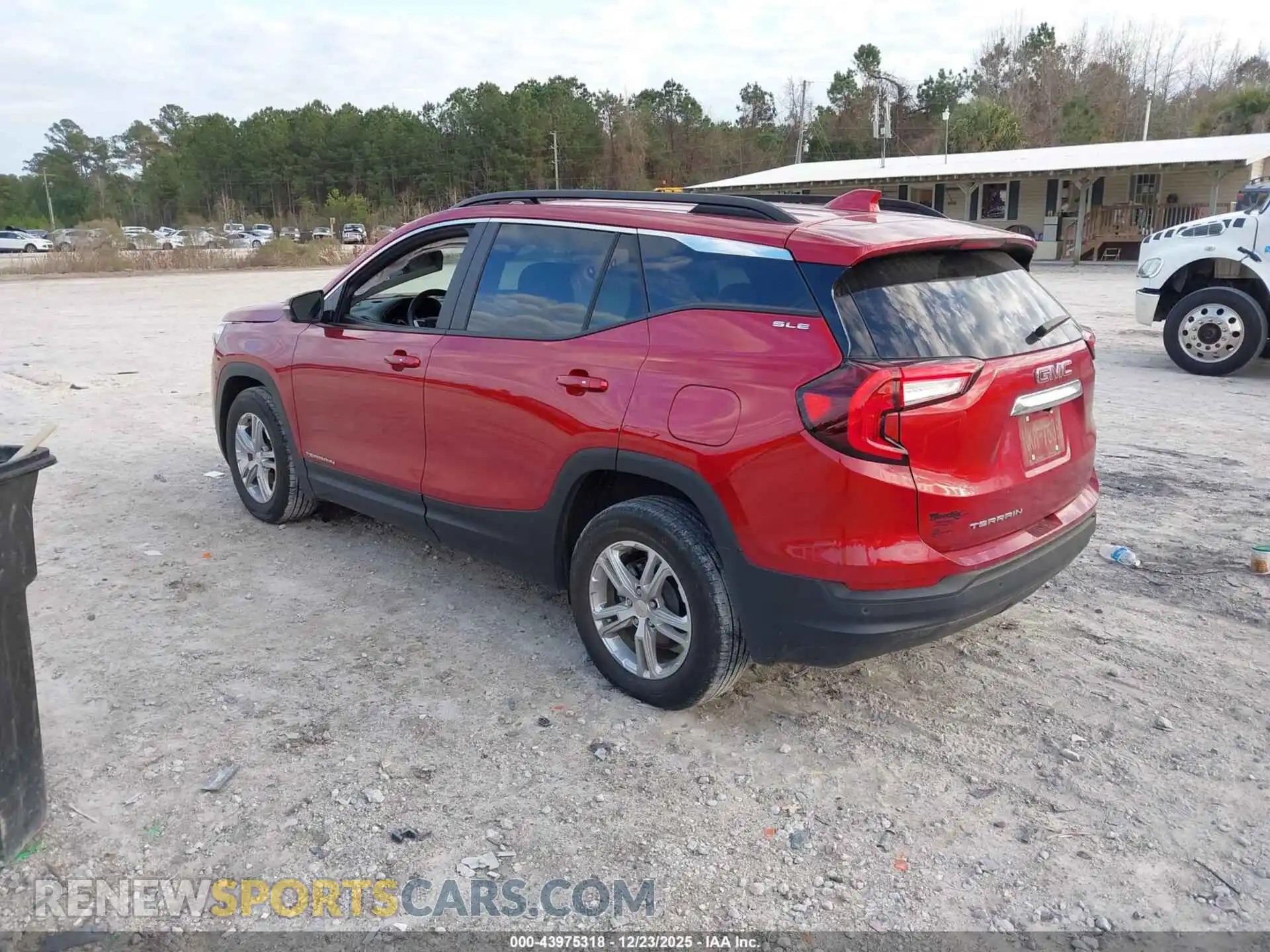 3 Photograph of a damaged car 3GKALMEG4RL111308 GMC TERRAIN 2024