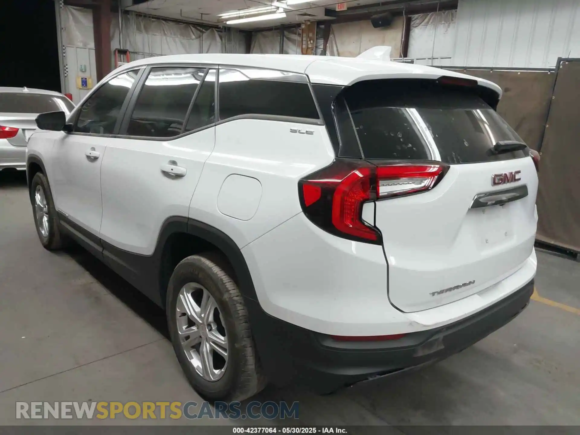3 Photograph of a damaged car 3GKALMEG4RL297738 GMC TERRAIN 2024