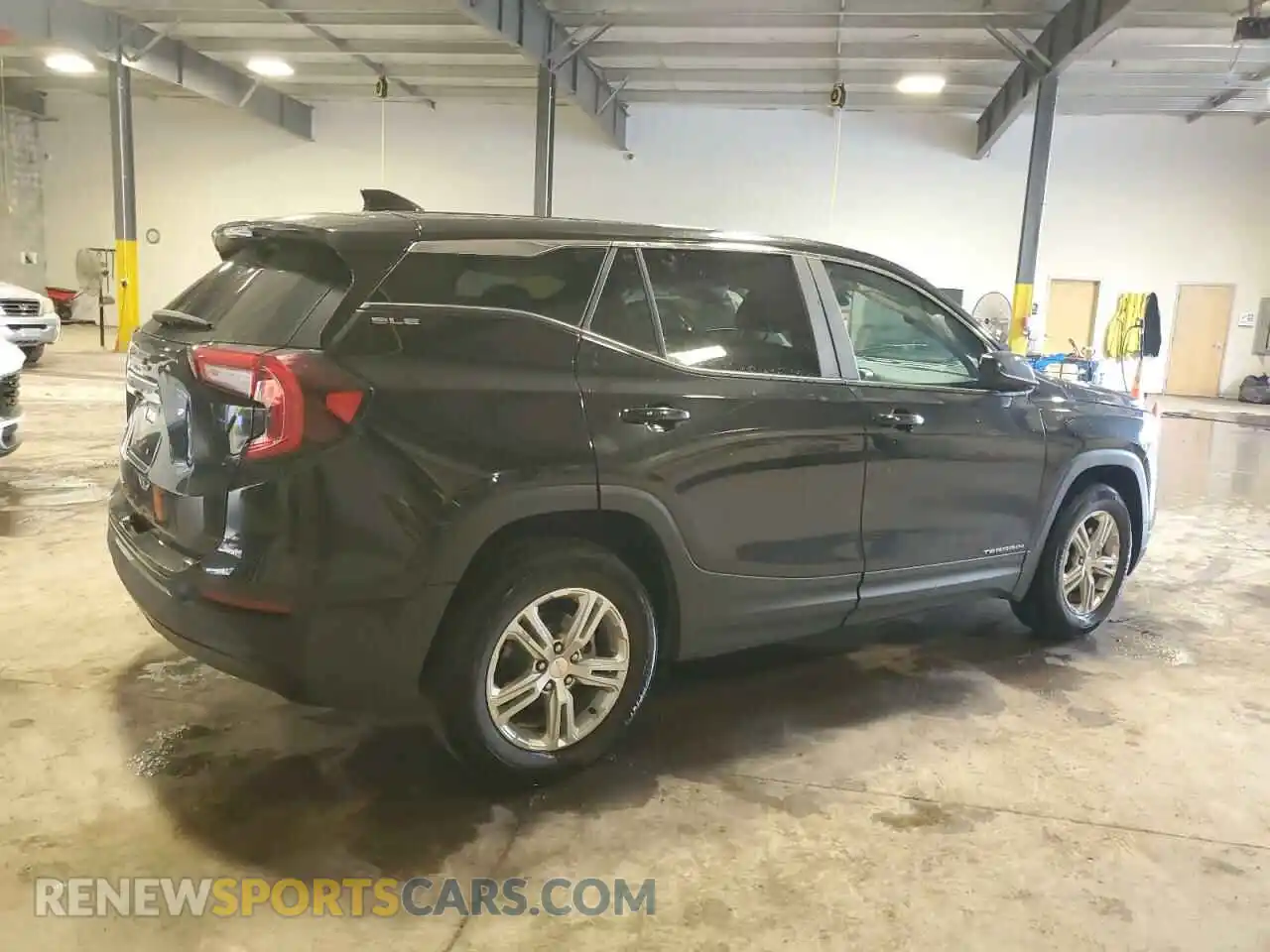 3 Photograph of a damaged car 3GKALMEG4RL351328 GMC TERRAIN 2024