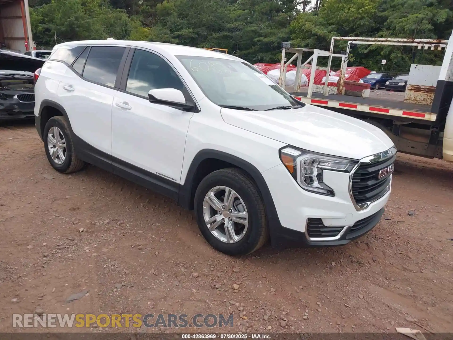 1 Photograph of a damaged car 3GKALMEG4RL371644 GMC TERRAIN 2024