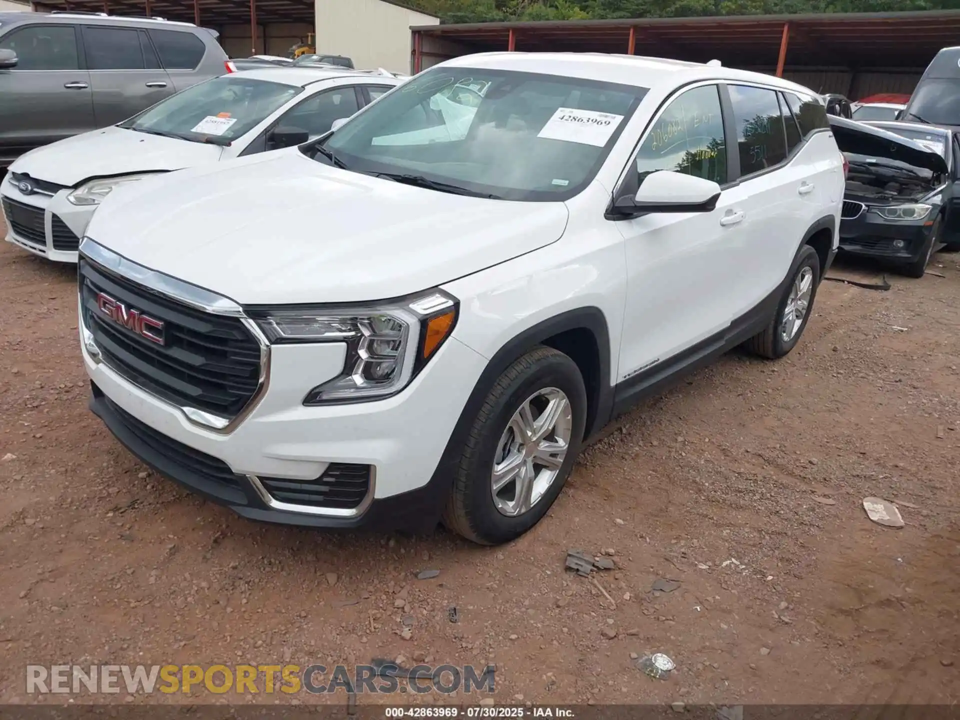 2 Photograph of a damaged car 3GKALMEG4RL371644 GMC TERRAIN 2024