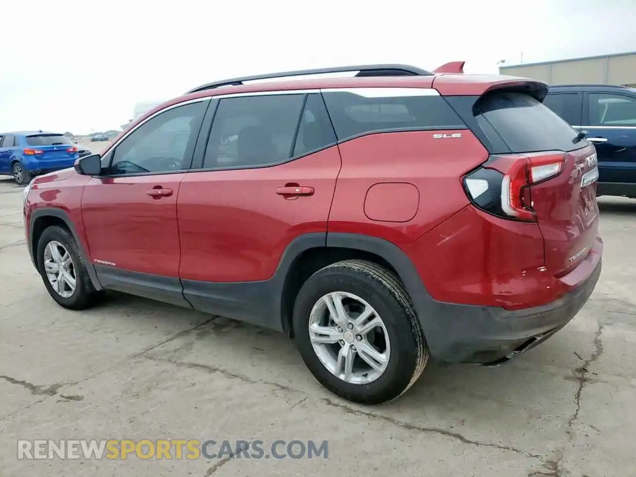 2 Photograph of a damaged car 3GKALMEG5RL122348 GMC TERRAIN 2024