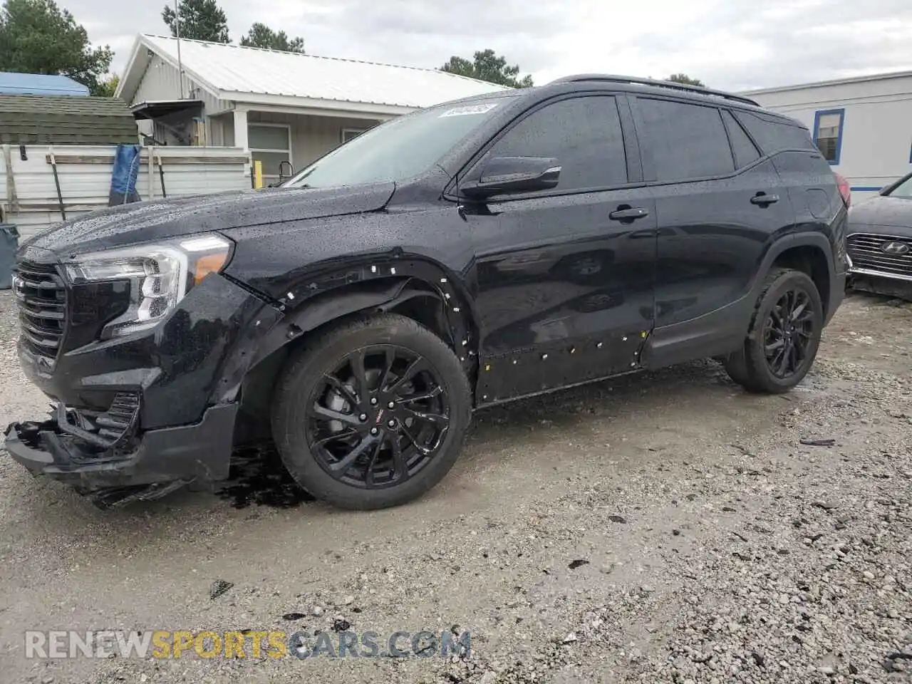 1 Photograph of a damaged car 3GKALMEG5RL379381 GMC TERRAIN 2024