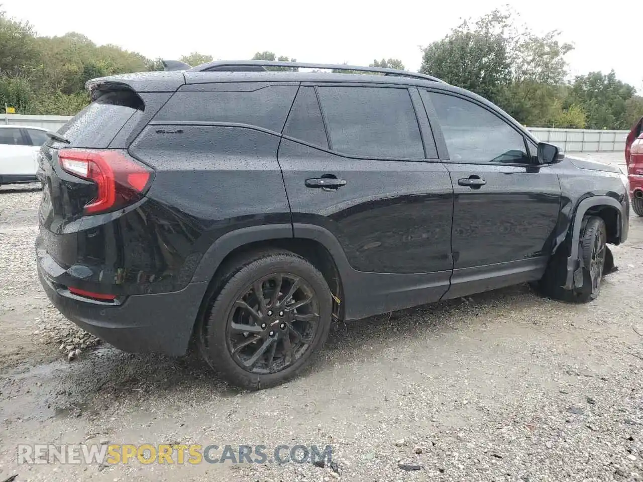 3 Photograph of a damaged car 3GKALMEG5RL379381 GMC TERRAIN 2024