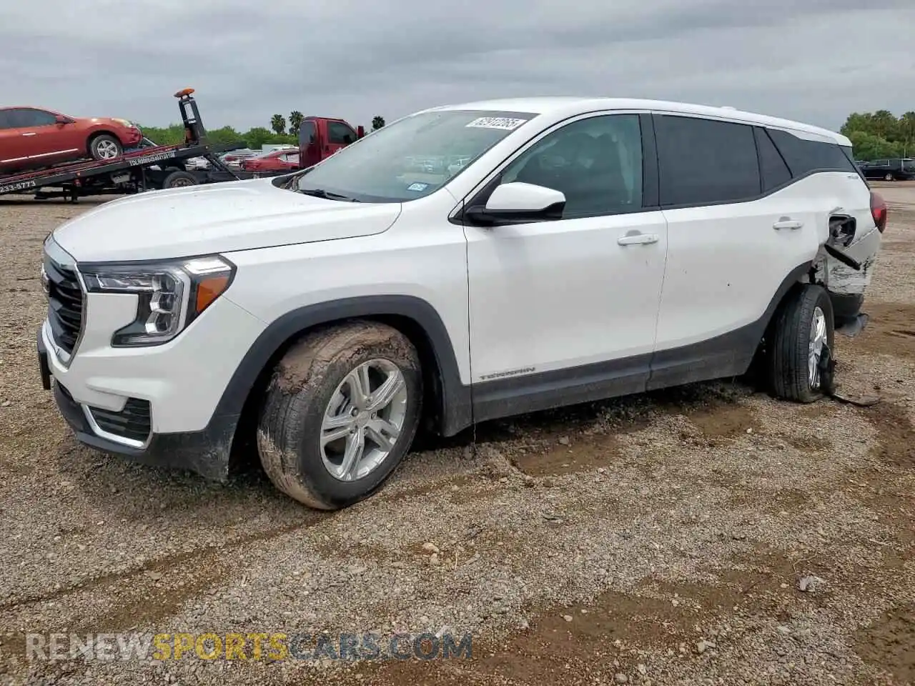 1 Photograph of a damaged car 3GKALMEG6RL213774 GMC TERRAIN 2024