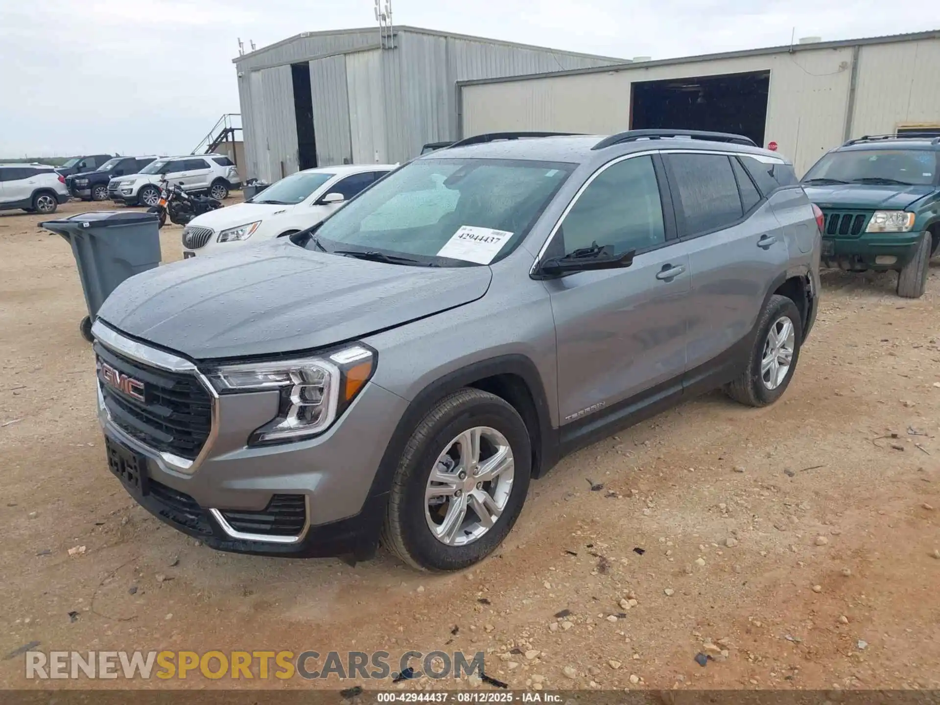 2 Photograph of a damaged car 3GKALMEG6RL254793 GMC TERRAIN 2024